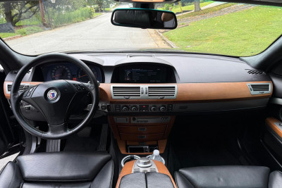 BMW 7 серии 2011