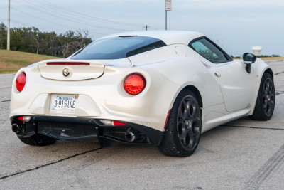 Alfa Romeo 4C 2015
