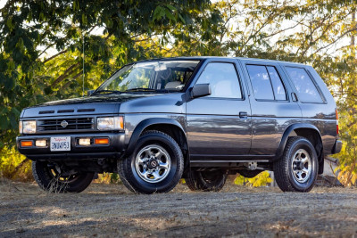 Nissan Pathfinder 1991
